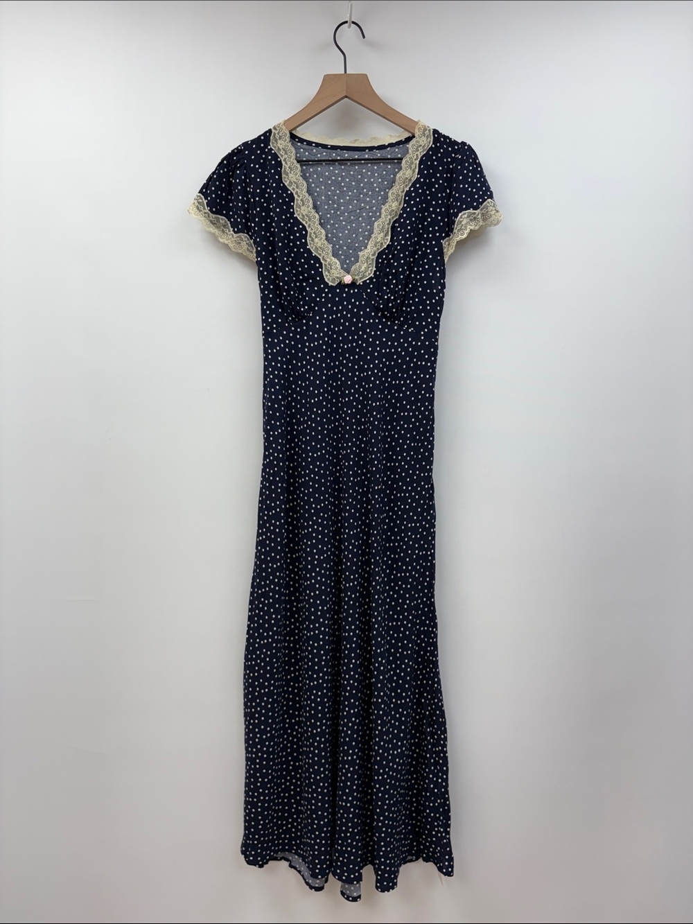 NWT Commense Polka Dot Lace Trim V-Neck Short Sleeve Sheath Dress Navy Medium - Picture 4 of 11